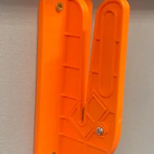 Wall-Mounted Rag Cutter