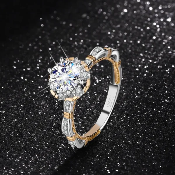 HOOMWELL™ Rose Moissanite Ring