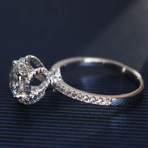 HOOMWELL™ Rose Moissanite Ring