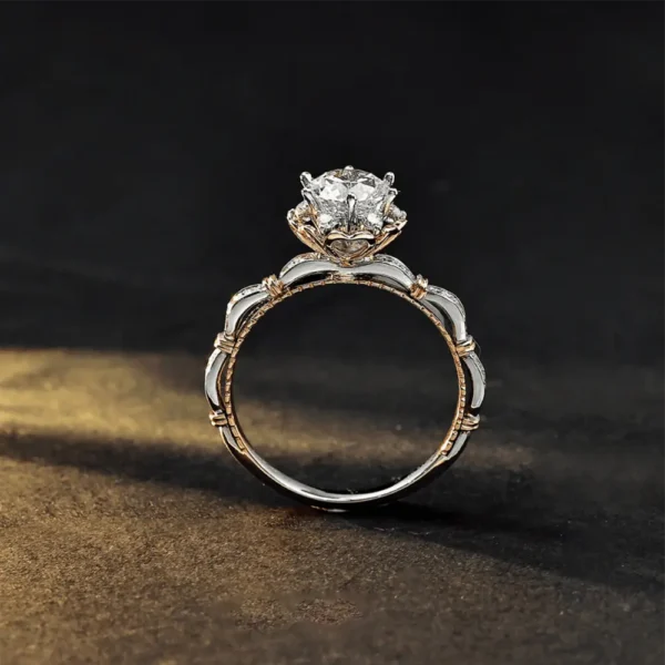HOOMWELL™ Rose Moissanite Ring